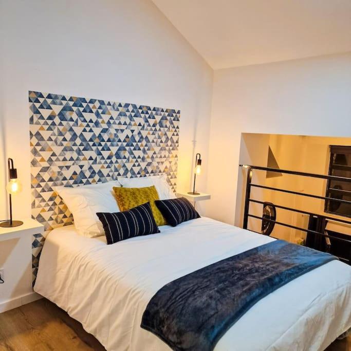 Grand Loft Avec Terrasse Privee Daire Saint-Etienne  Dış mekan fotoğraf